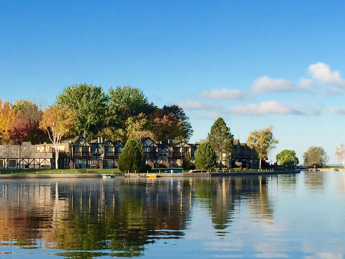 Lagoon Harbour Resort & Hotel Orillia Exterior foto