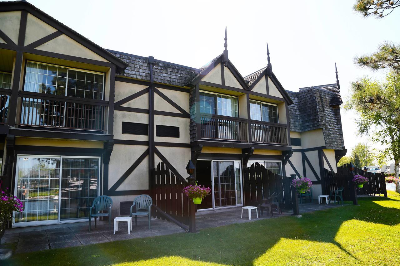 Lagoon Harbour Resort & Hotel Orillia Exterior foto