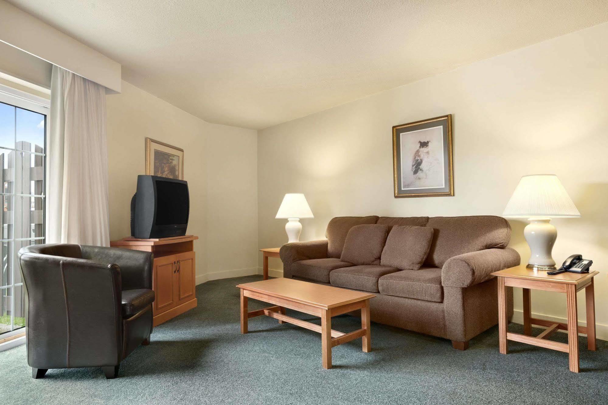 Lagoon Harbour Resort & Hotel Orillia Exterior foto